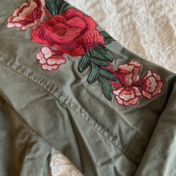 Hooded Khaki Green Women's 1X field jacket embroidery sleeve Large - Picture 2 of 8